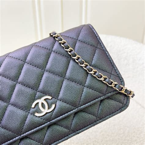 19s chanel wallet iridescent|IRIDESCENT Chanel 19s Club! .